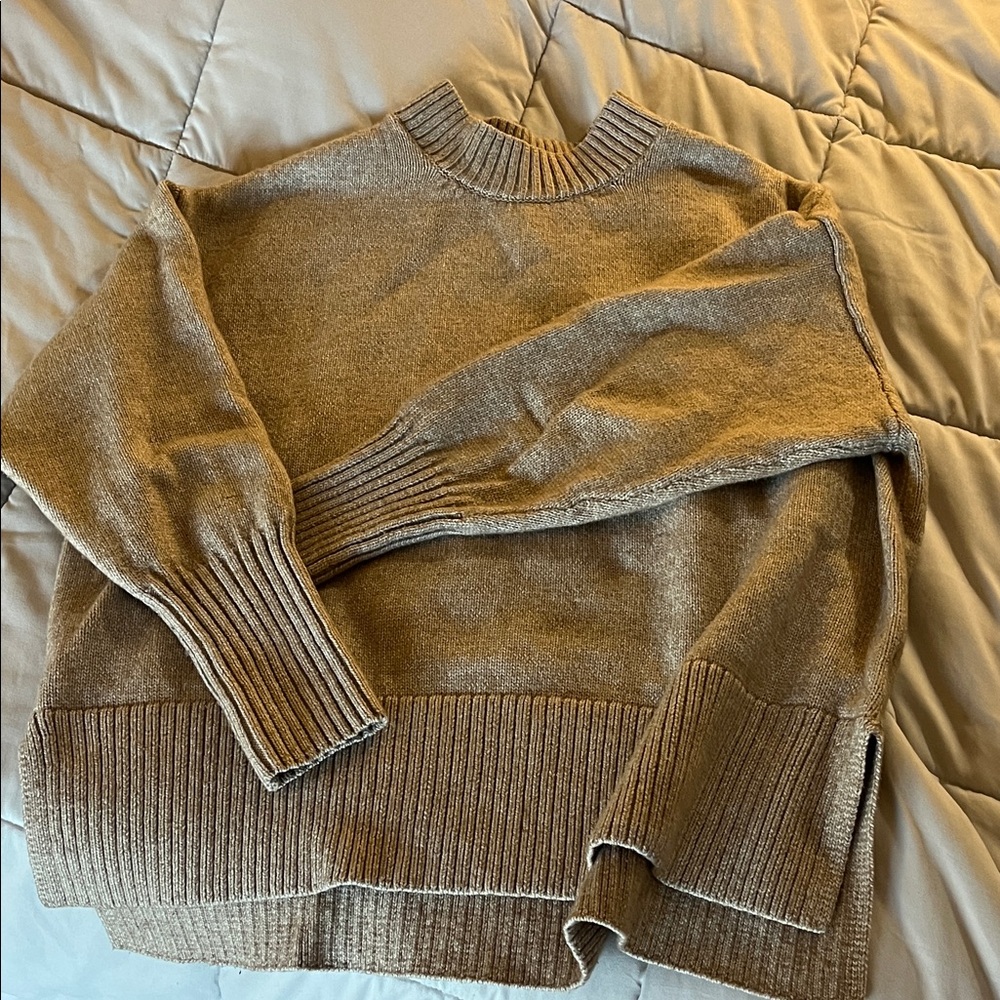 H&M Beige Knit Sweater